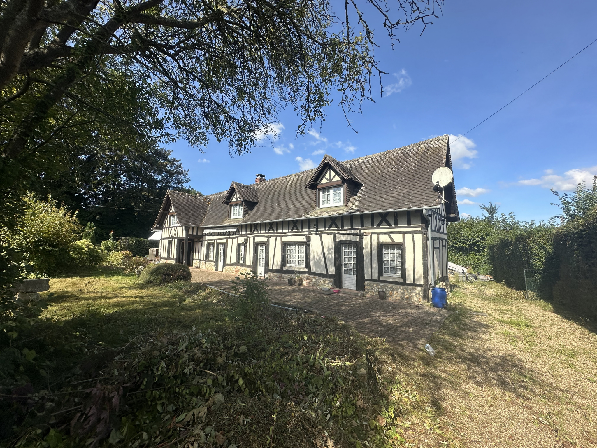 MAISON NORMANDE BOSROUMOIS