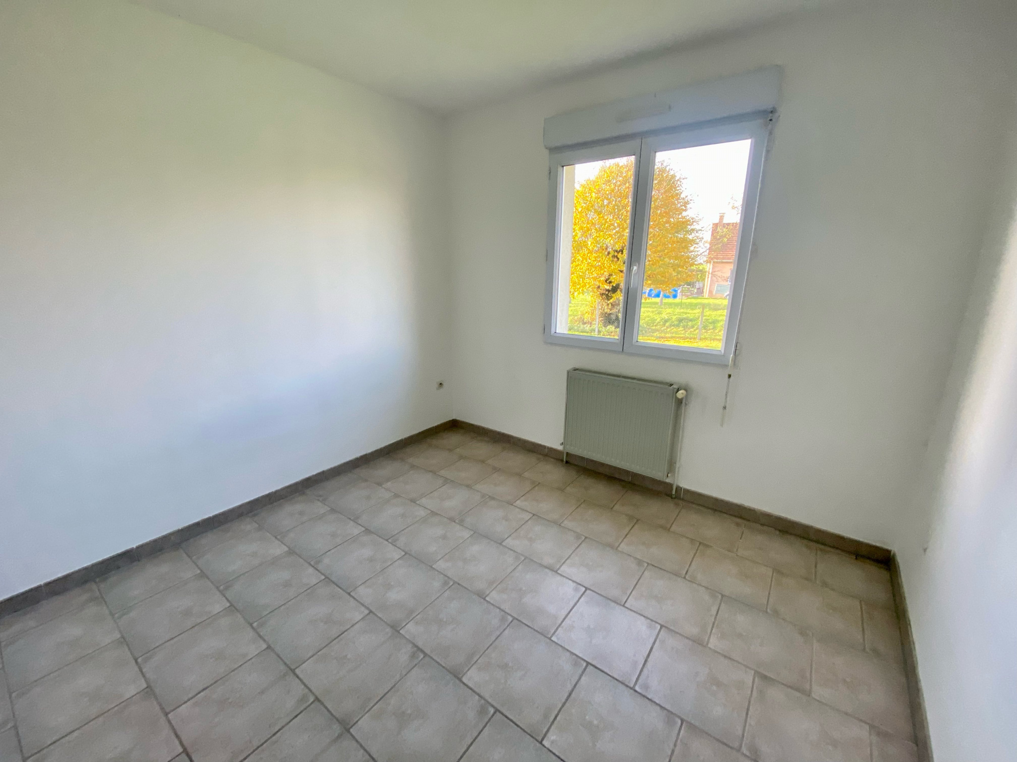 PAVILLON PLAIN PIED 10 MIN BOURGTHEROULDE